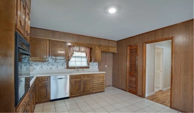 Photo - 11207 Crestfield Dr SE