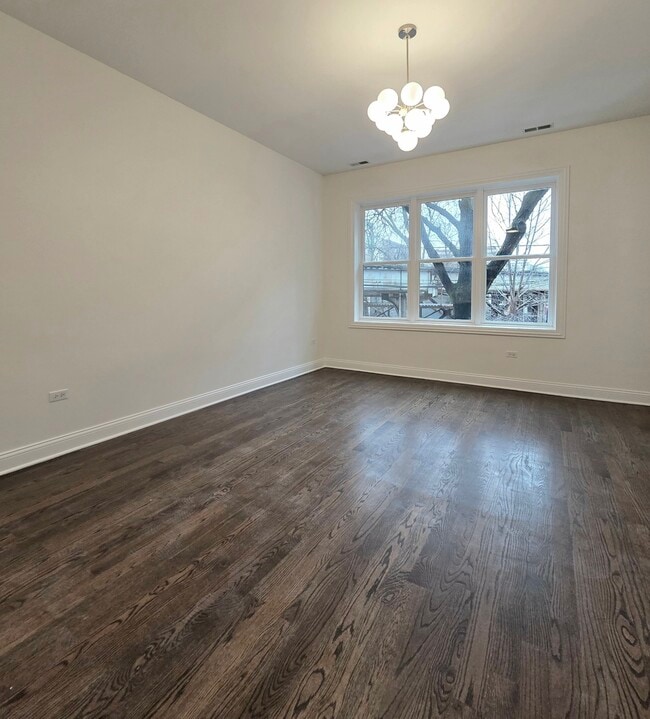 Photo - 1537 N Orleans St Unit 5F