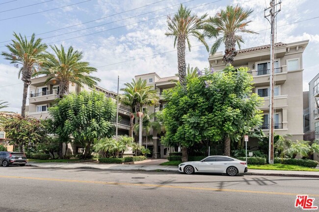 Photo - 4060 Glencoe Ave Unidad 311