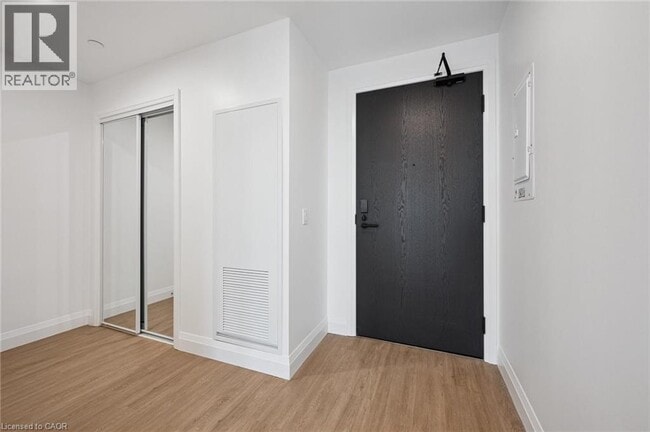 Photo - 410 Westhaven St Unit 206