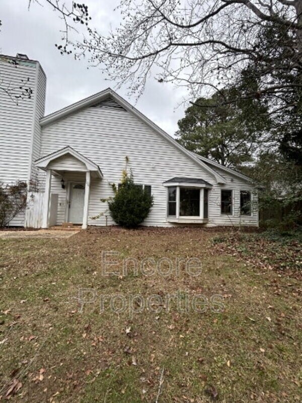 Photo - 100 Towne View Trail