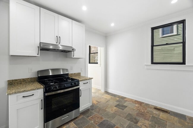 Photo - 54 Trumbull St Unit 54-1