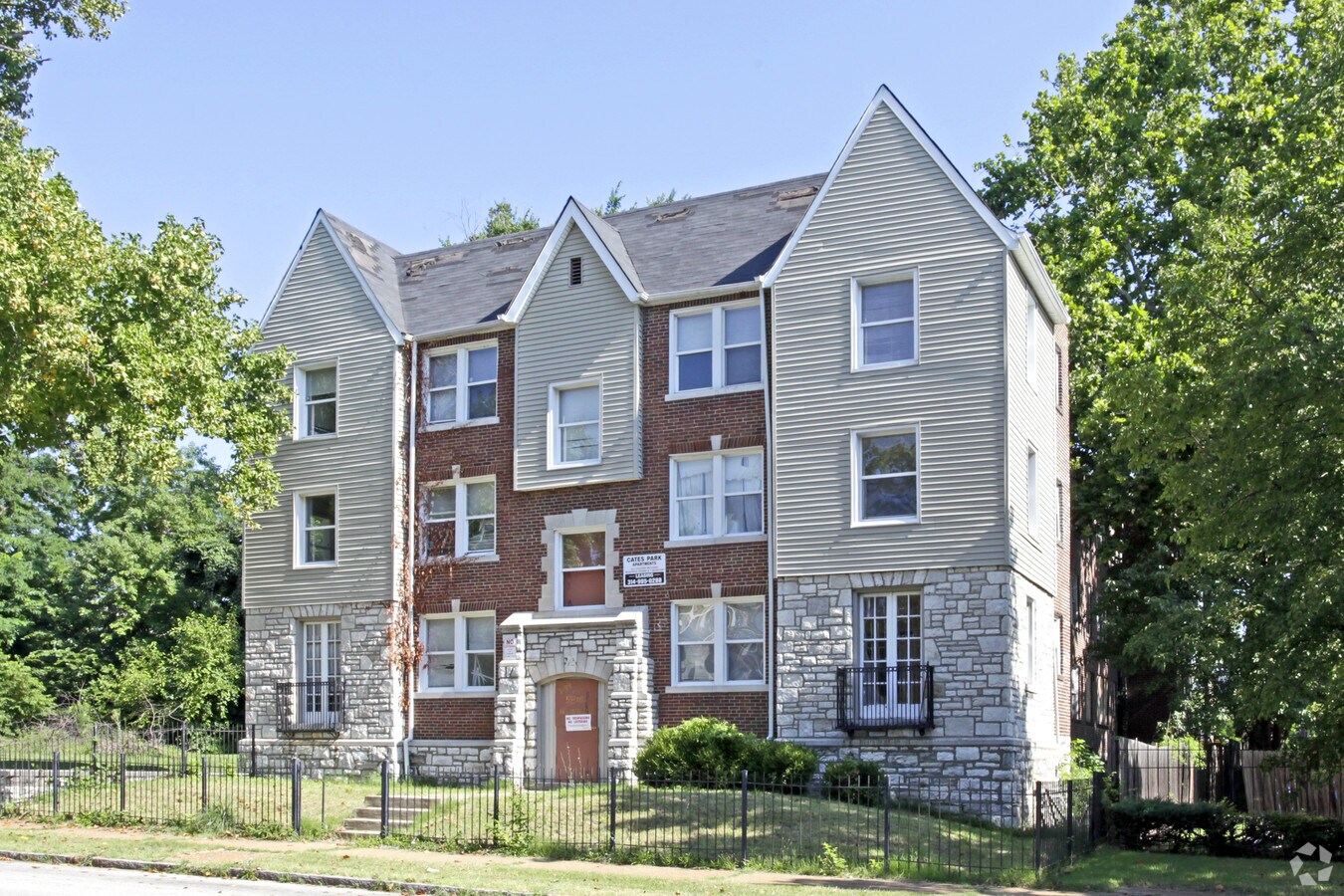 Photo - Cates Park Apartments