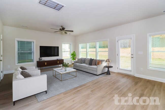 145 Kingshall Rd