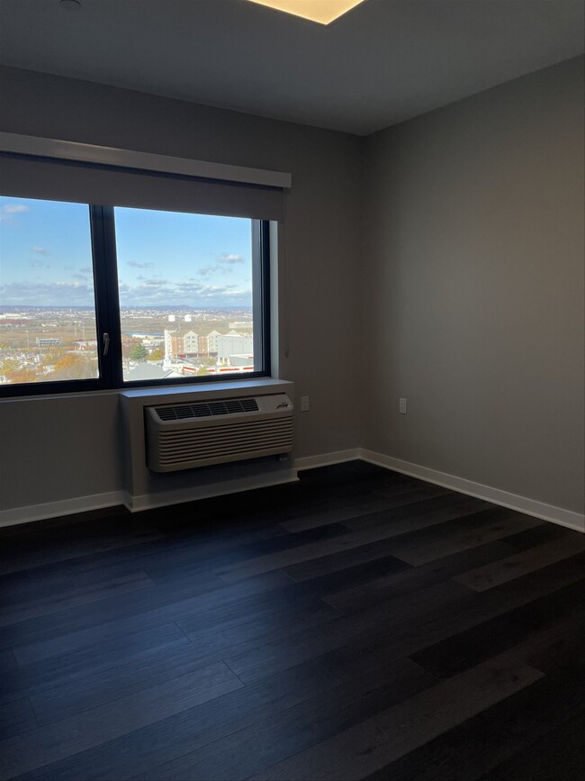 Murphy Place, West New York, NJ 07093 - 2 ... - Murphy Place, West New York, NJ 07093 - 2 ... Condominio Unidad 2