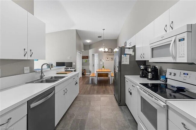 Photo - 27095 Matheson Ave Unit 204