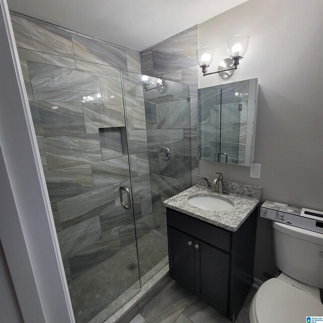 Photo - 1340 Cresthill Rd