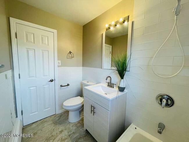 Photo - 68 Stonehurst Blvd Unidad H
