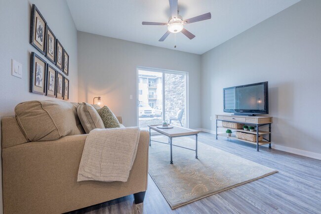 White Oak Apartments