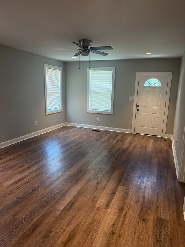 Photo - Newly Remodeled 3 bedroom 1 Bath