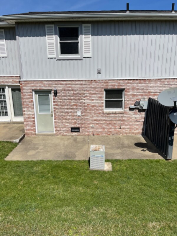 Photo - 5 Beaumont Dr Unit 5