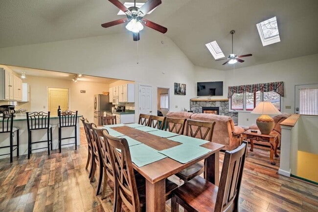 Photo - 4451 Palmer Rd