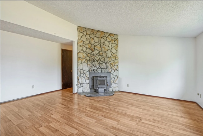 Photo - Open Concept: 3 Bed, 1.5 Bath Hidden Gem!