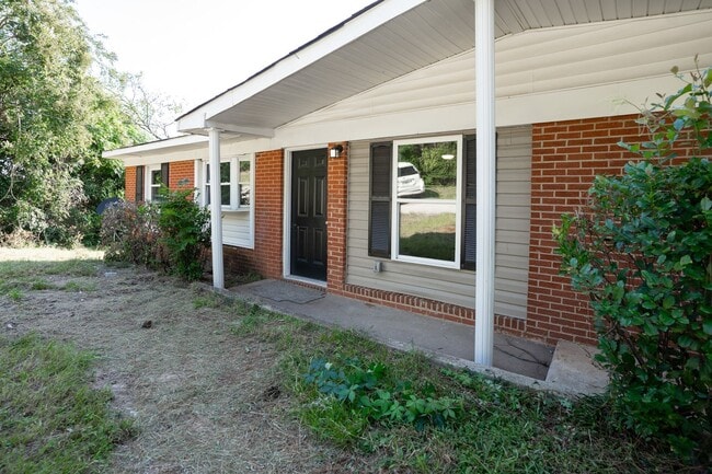 Photo - 2432 Golden Camp Rd