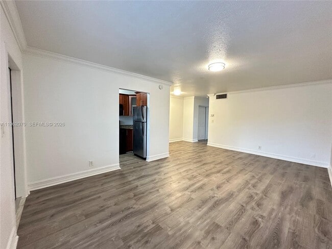 Building Photo - 1400 NE 56th St Unit 310