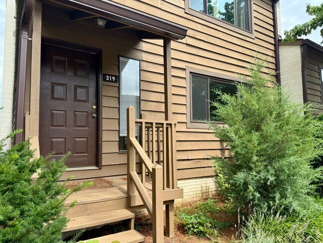 Photo - 319 Harvest Dr