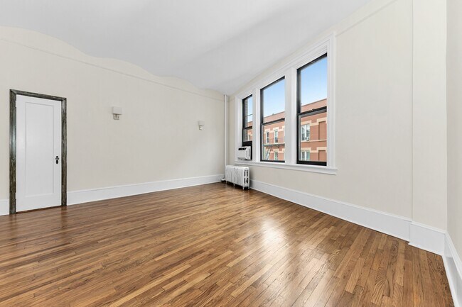 Photo - 1 Sheridan Square