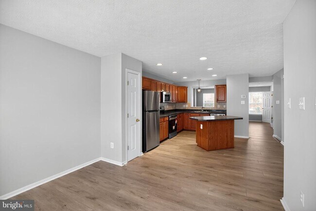 Photo - 9875 Decatur Rd