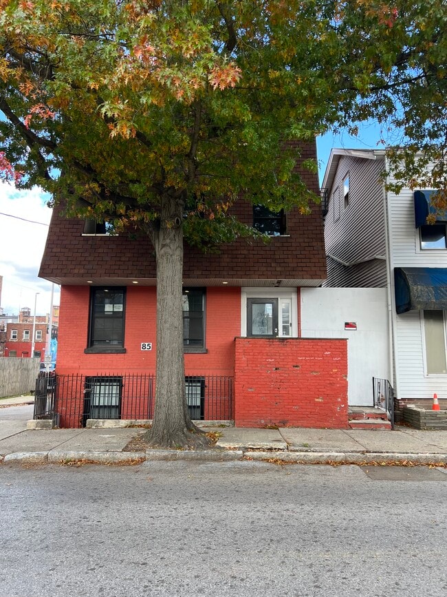 Building Photo - 85 Cannon St Unit 2