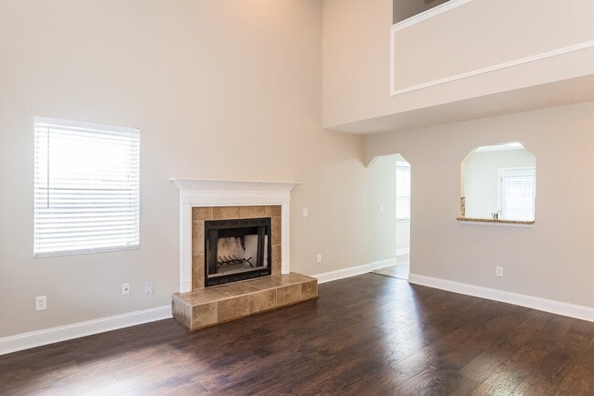 Photo - 7730 Allspice Cir W