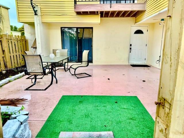 Photo - 1569 Shaker Cir