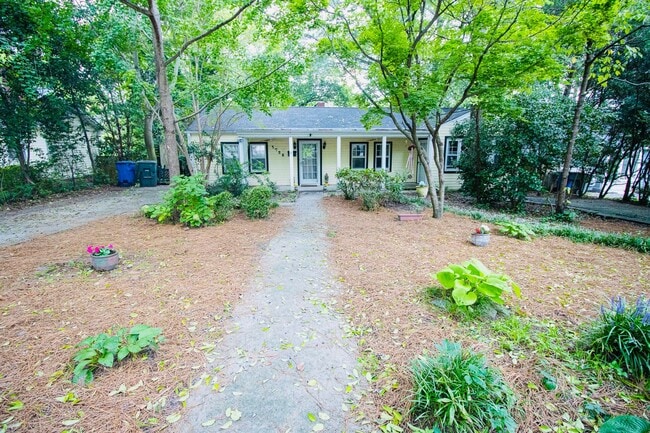 Photo - 3 Bedroom, 2 Bathroom in the Forest Acres ...