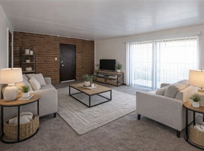 Building Photo - 1924 Broadway St Unit 1A