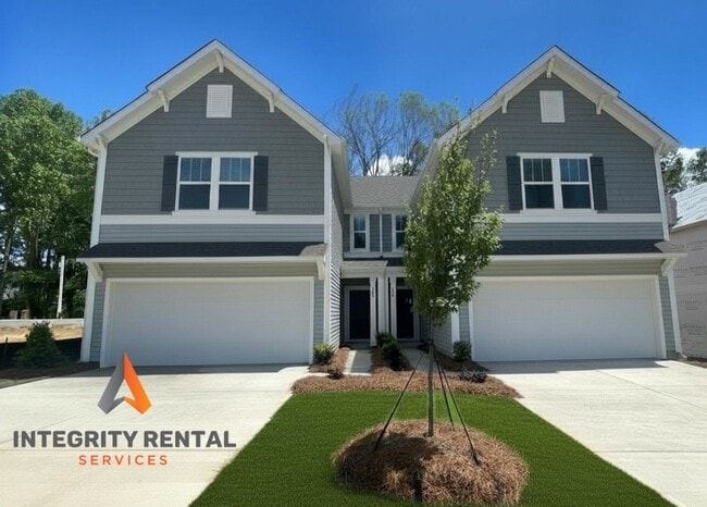 Building Photo - Beautiful Paired Home minutes from I-85 3br 2.5 ba with 2 car garage