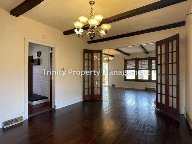 Photo - 228 Wildwood St
