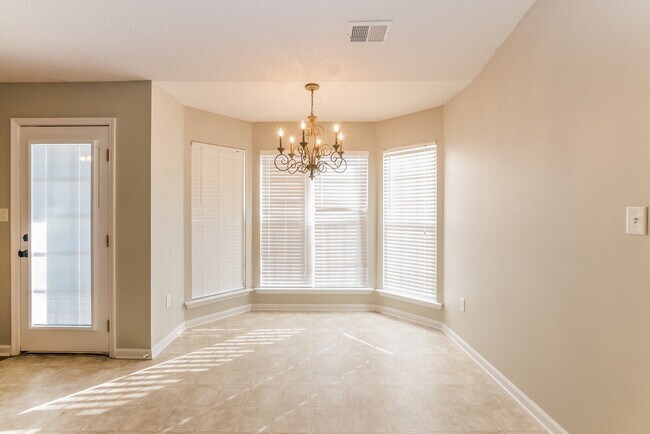 Photo - 11607 Evening Ridge Dr