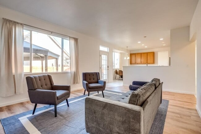 Photo - 4763 E 131st Pl