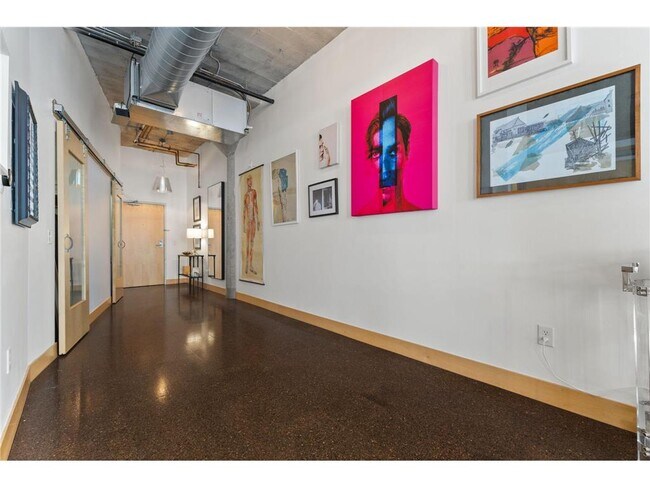 Photo - 918 N 3rd St Unit 204