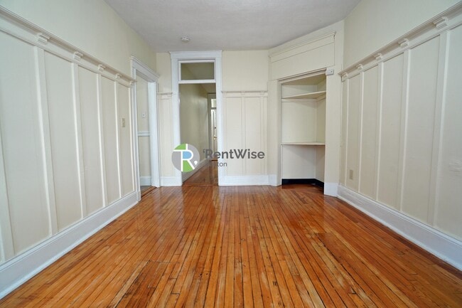 Photo - 1367 Commonwealth Ave