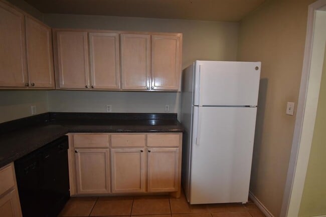 Photo - 104 Alyssa Dr