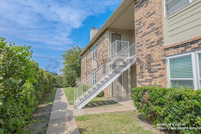 Photo - 2200 E Trinity Mls Rd