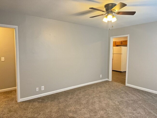Photo - Centrally Located! 3bdr/1ba Home.