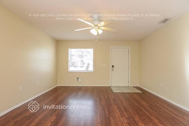 Photo - 2001 E Giddens Ave