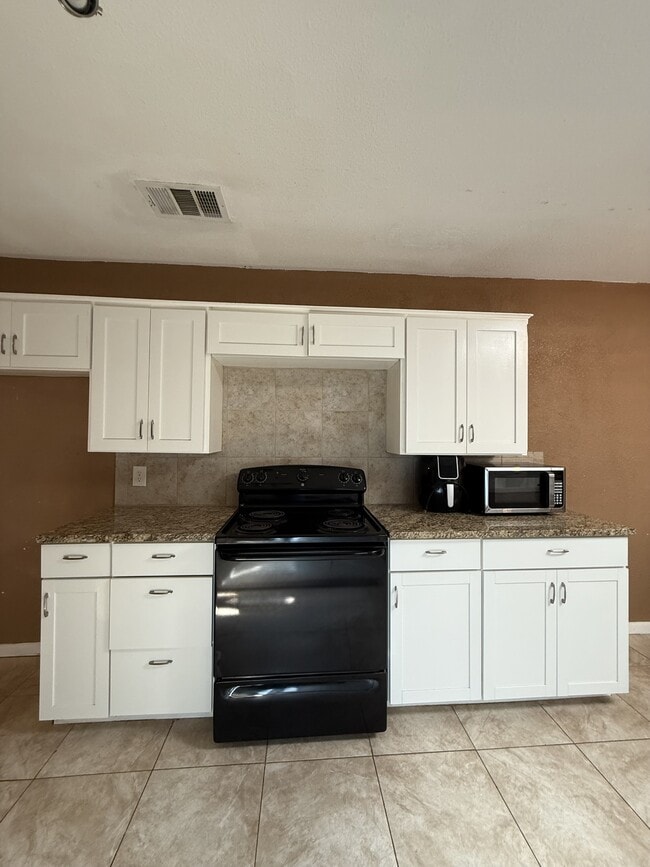 Photo - 3208 37th St