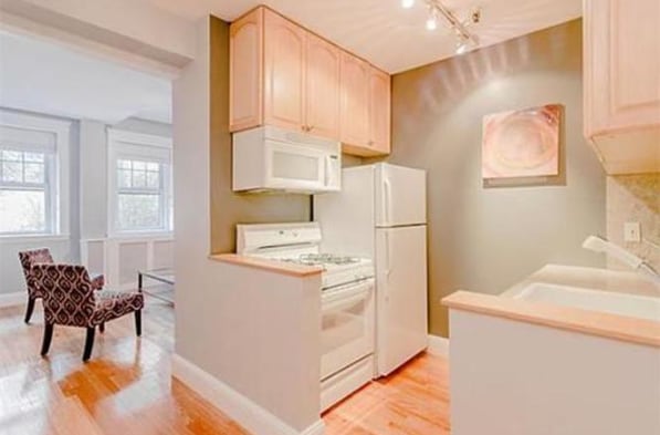 Building Photo - 62 Empire St Unit 1 Rental
