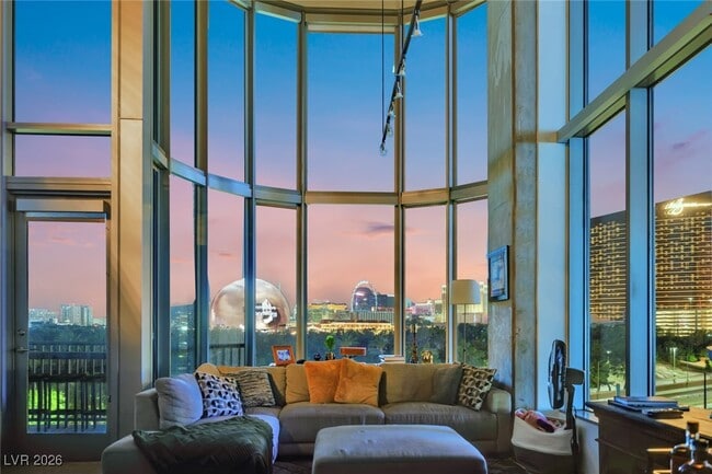 Photo - 360 E Desert Inn Rd Unit 607