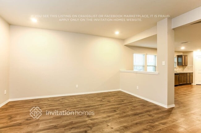 Photo - 1804 Yale St