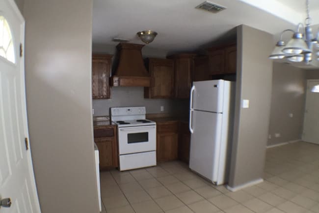 Photo - 1107 S Palm Dr Unidad 2