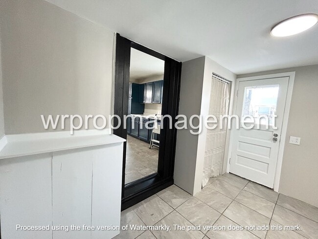 Photo - 4933 Statesville Dr