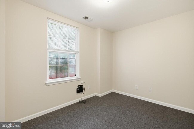 Photo - 2238 N Park Ave
