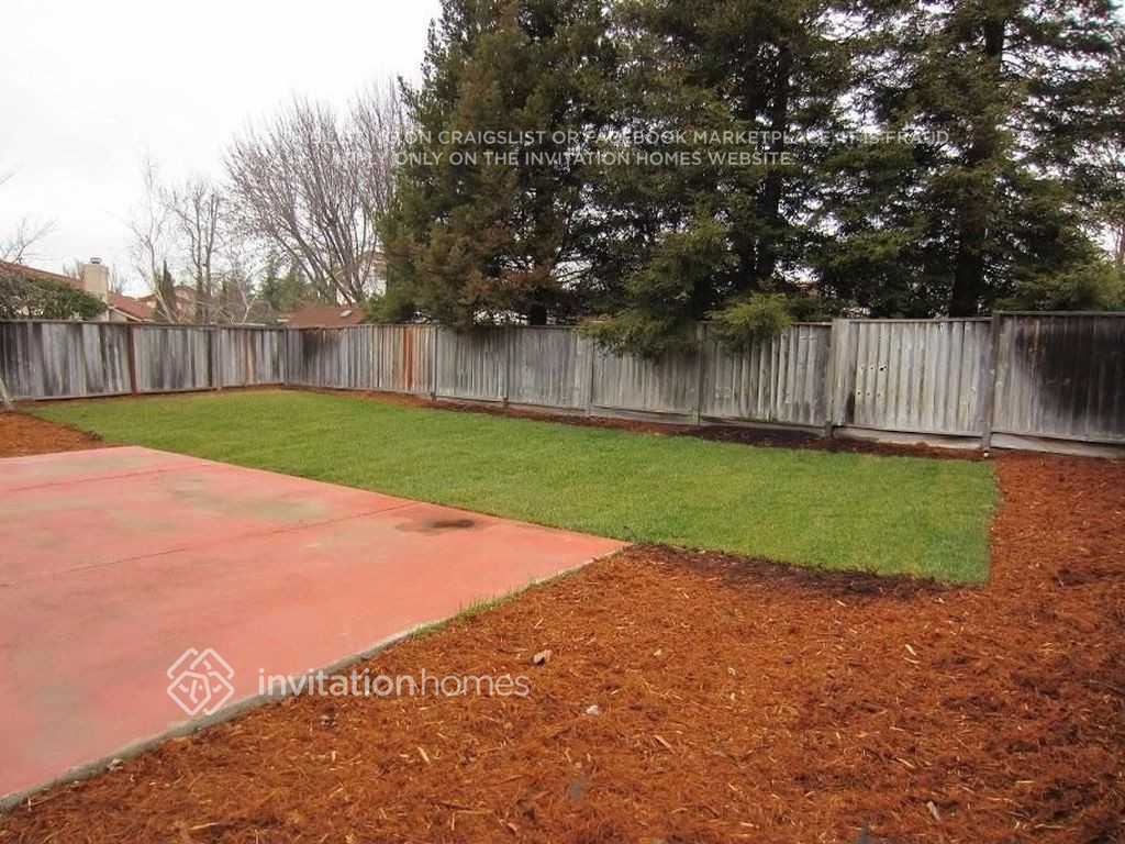 Photo - 2947 Filbert St