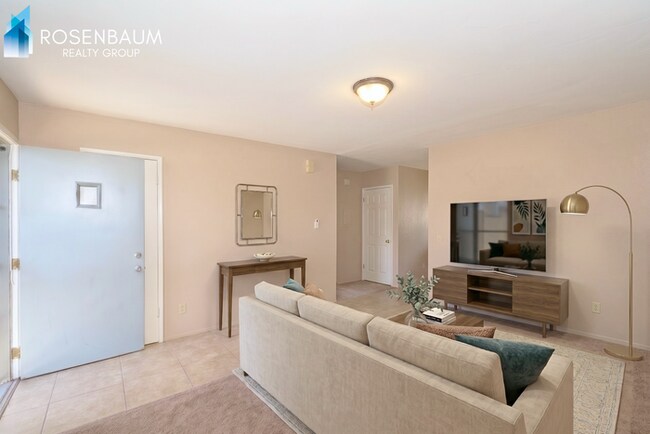 Photo - 3100 N Truwood Dr Unit B