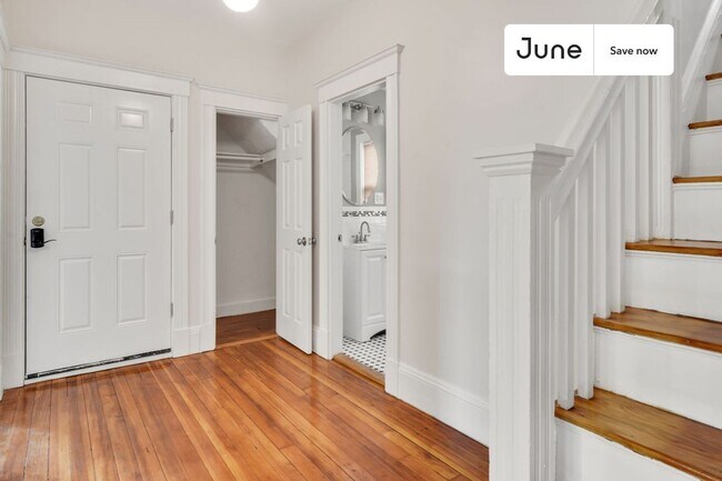 20 Alcott St