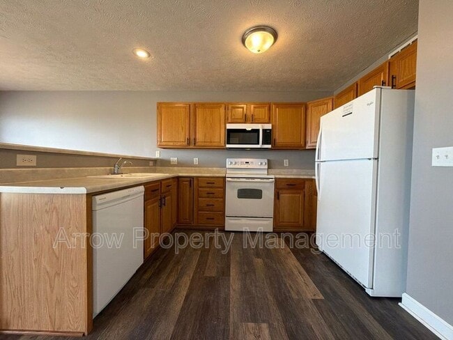 Photo - 5749 NW 14th St