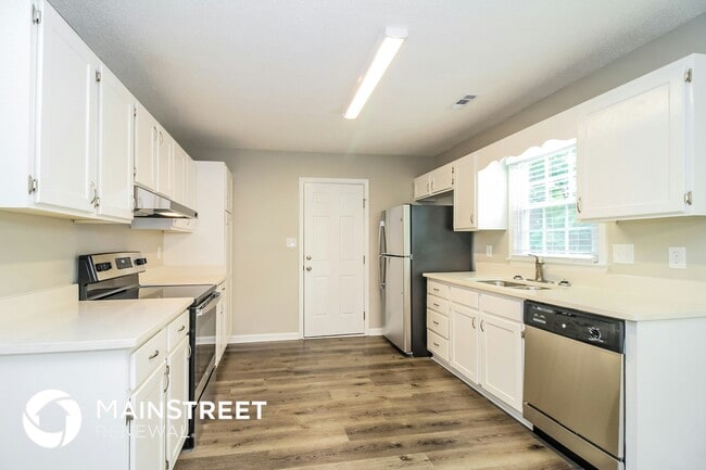 Photo - 1716 Carriage Cove Ln