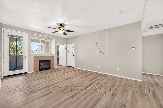Photo - 41410 Juniper St